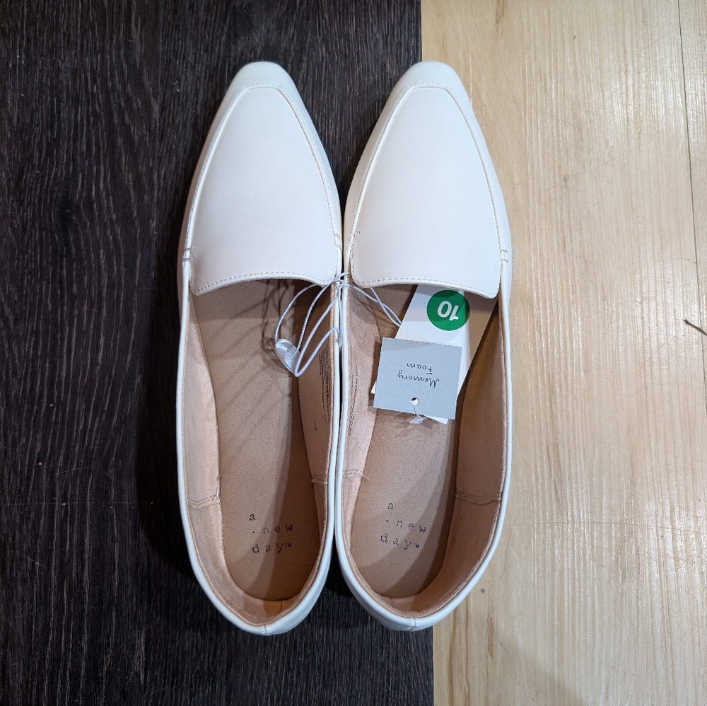 a new day Women's White Flats